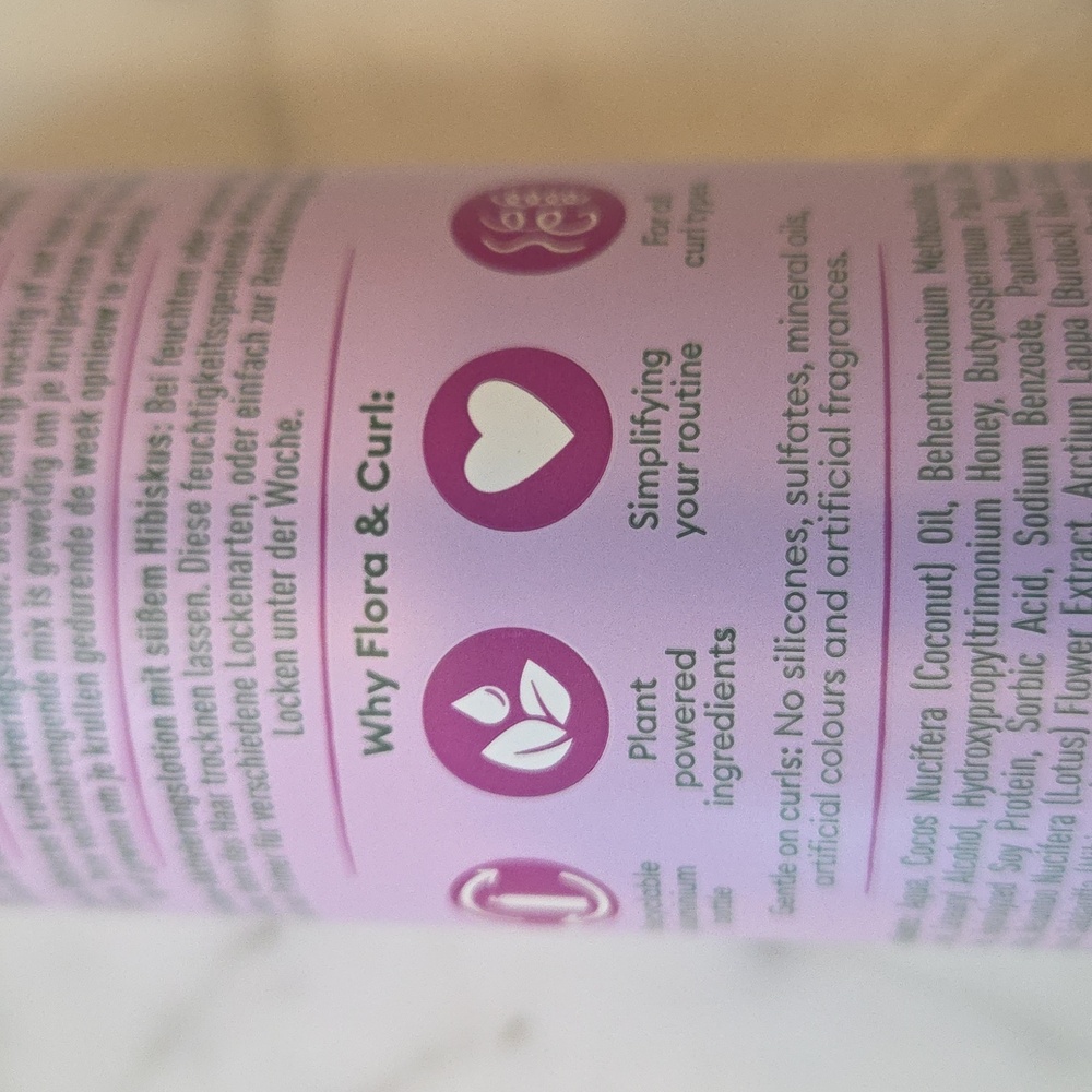 Flora & Curl Curl Activating Lotion - Picture 5 of 5